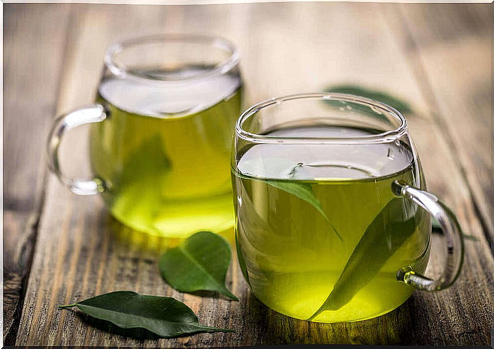 Green tea to relieve endometriosis symptoms