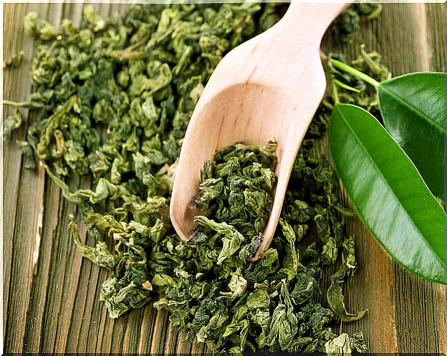 Green tea to fight acne